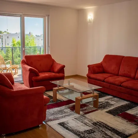 Appartement New Spacious With Big Courtyard *